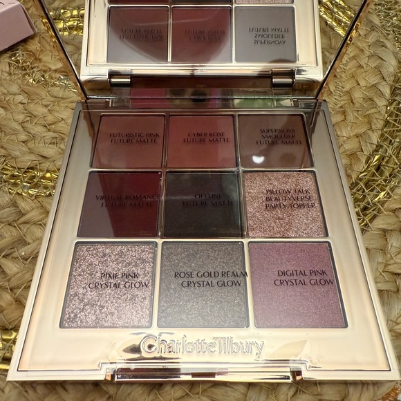 Charlotte tilbury pillow talk beautyverse love palette
